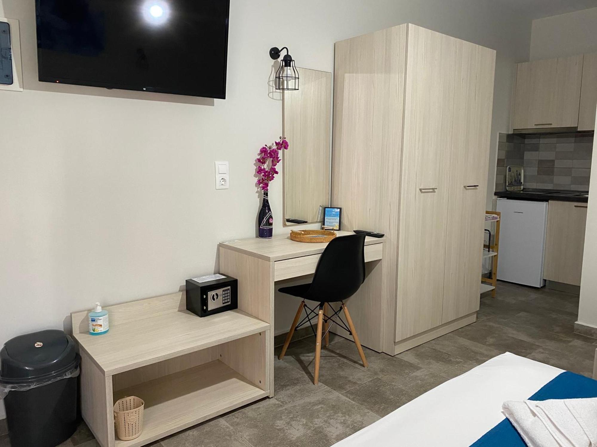 Harmony Studios & Apartments Скала Потамияс Екстериор снимка